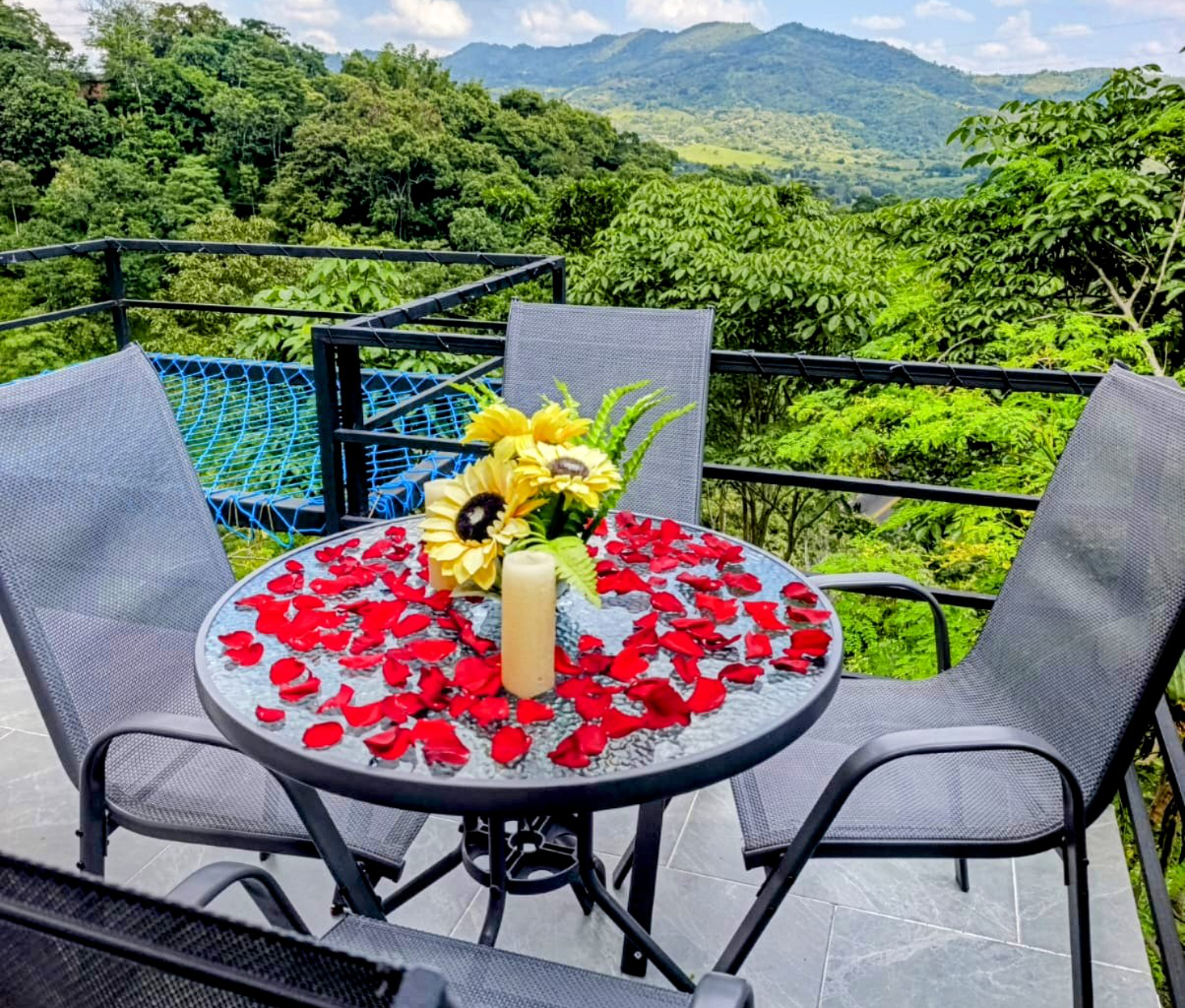 Bienvenidos a Los Laureles